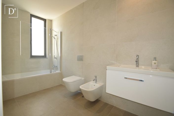 Image No.8-3 Bed Villa for sale