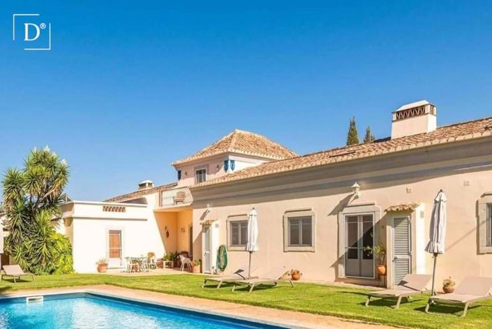 Image No.37-9 Bed Property for sale