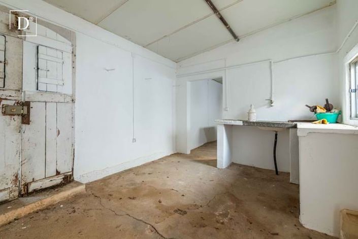 Image No.17-7 Bed Villa for sale