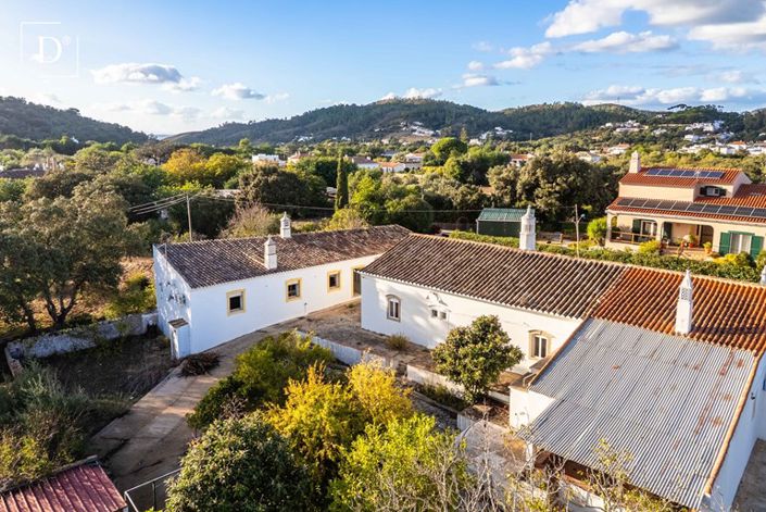 Image No.2-7 Bed Villa for sale