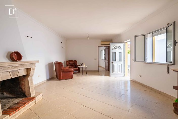 Image No.24-7 Bed Villa for sale