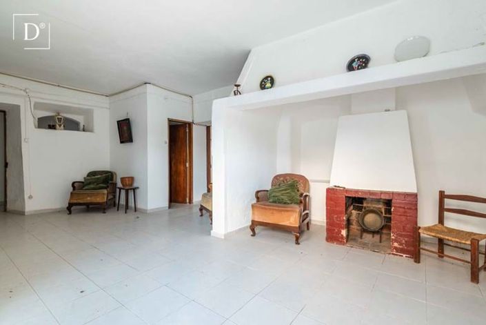 Image No.3-7 Bed Villa for sale