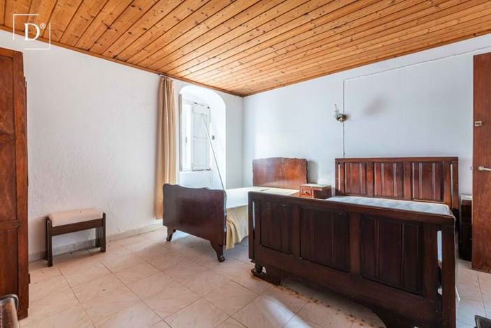 Image No.5-7 Bed Villa for sale