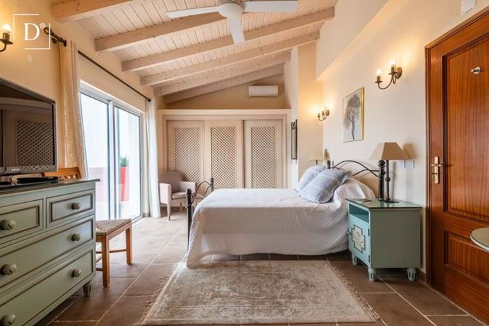 Image No.4-Villa de 4 chambres à vendre à Estói