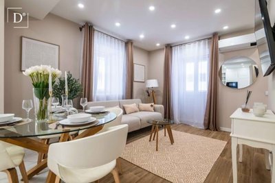 1-12370-a6143ebb3cb0547d86cbab874af8e5c603a53