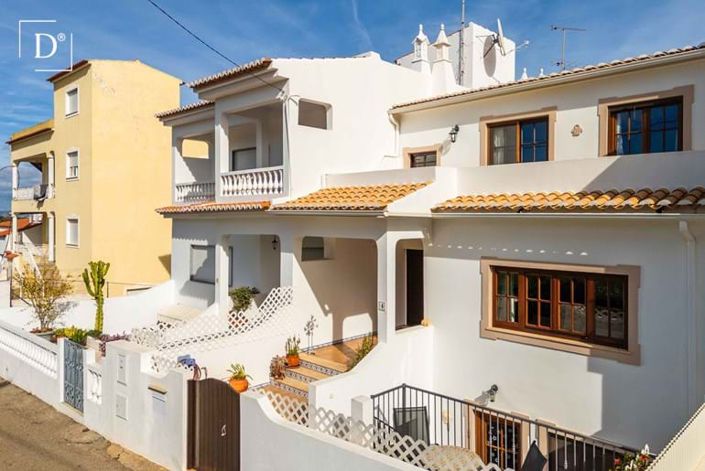 Image No.17-5 Bed Villa for sale