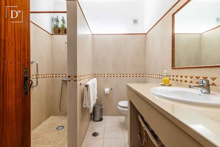 Image No.24-5 Bed Villa for sale