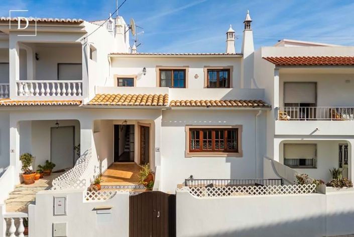 Image No.4-5 Bed Villa for sale