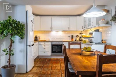 1-12372-a6143ebb3cb0547d86cbab874af8e5c603a53