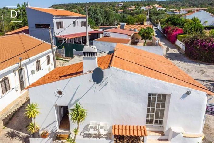 Image No.19-2 Bed Villa for sale