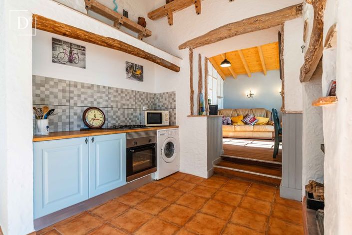 Image No.3-2 Bed Villa for sale