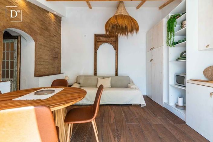 Image No.10-1 Bed Villa for sale