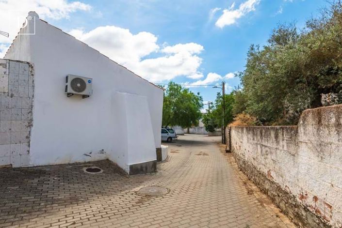 Image No.15-1 Bed Villa for sale