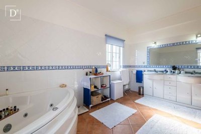 1-12413-a6143ebb3cb0547d86cbab874af8e5c603a53