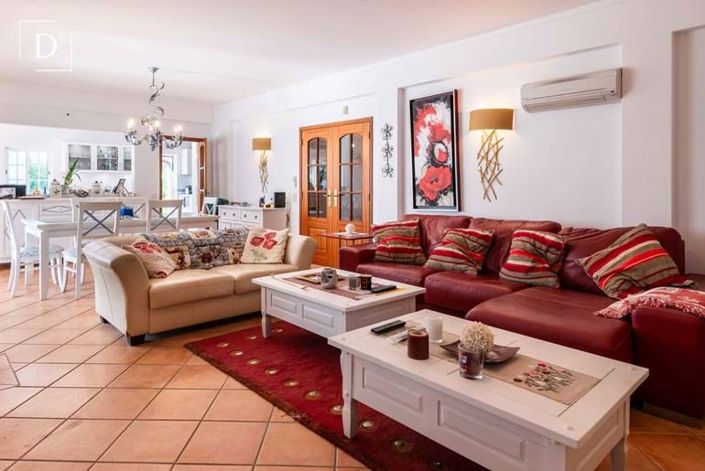 Image No.2-3 Bed Villa for sale