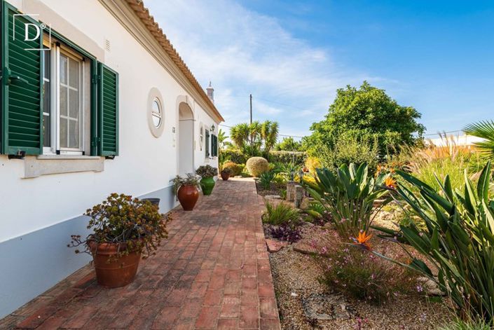 Image No.23-3 Bed Villa for sale