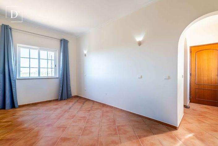 Image No.21-5 Bed Villa for sale