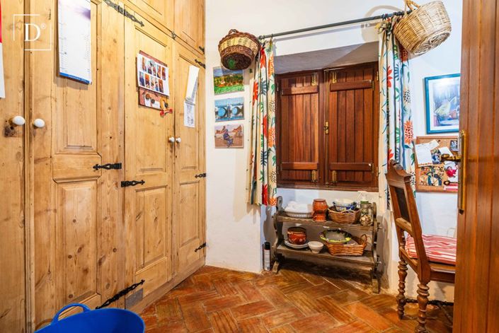 Image No.18-3 Bed Villa for sale