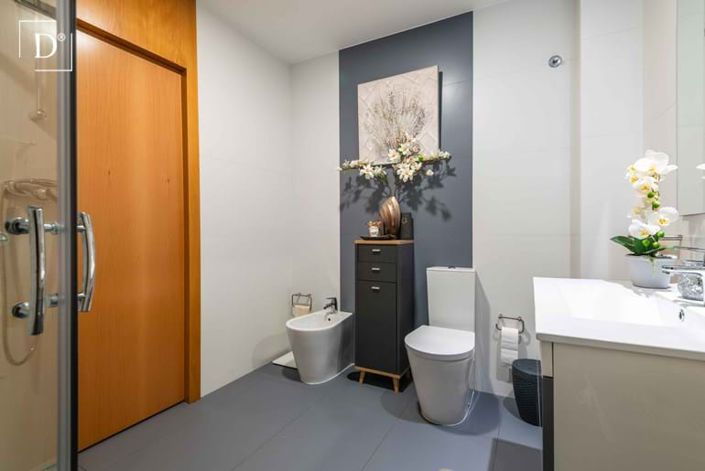 Image No.12-2 Bed Apartment for sale