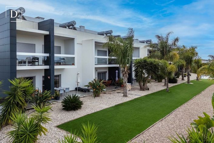 Image No.17-2 Bed Apartment for sale