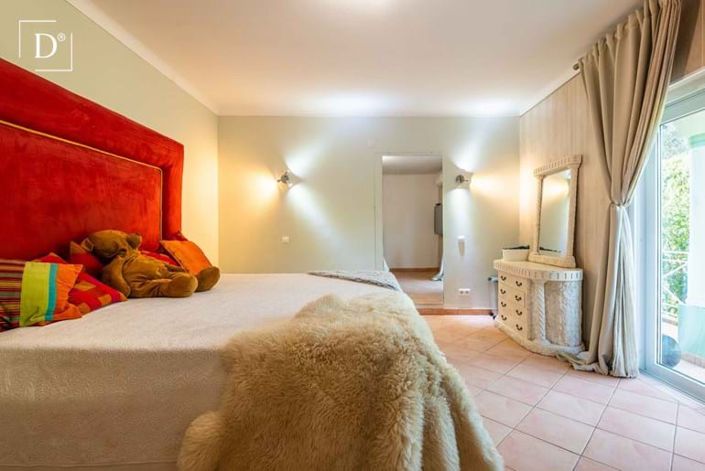 Image No.17-4 Bed Villa for sale