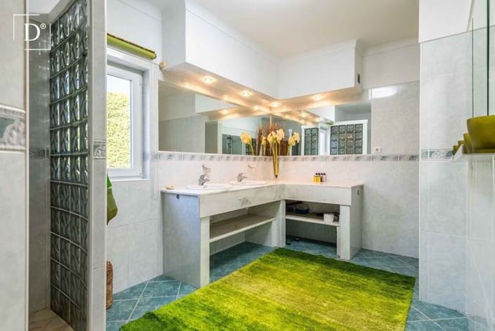 Image No.21-4 Bed Villa for sale