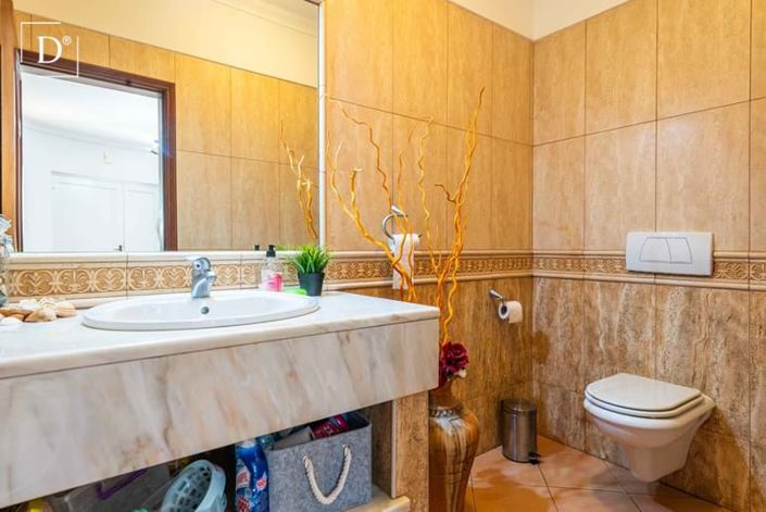 Image No.34-4 Bed Villa for sale