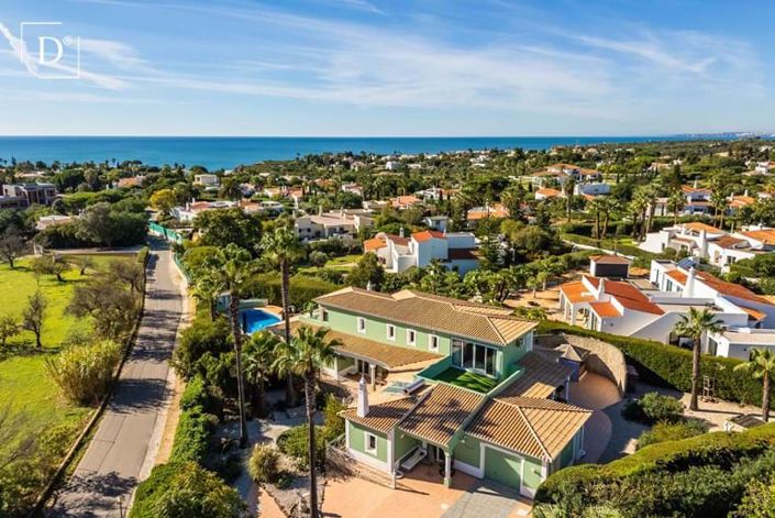 Image No.40-4 Bed Villa for sale