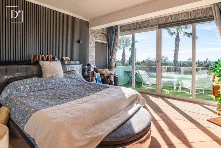 Image No.9-4 Bed Villa for sale