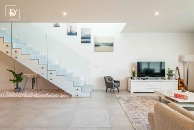 1-12385-a6143ebb3cb0547d86cbab874af8e5c603a53