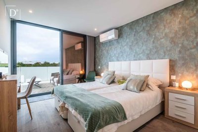 1-12385-a6143ebb3cb0547d86cbab874af8e5c603a53