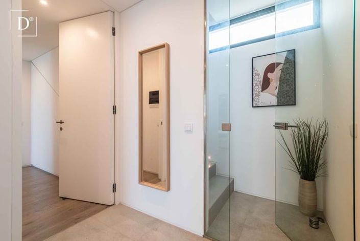 Image No.22-3 Bed Villa for sale