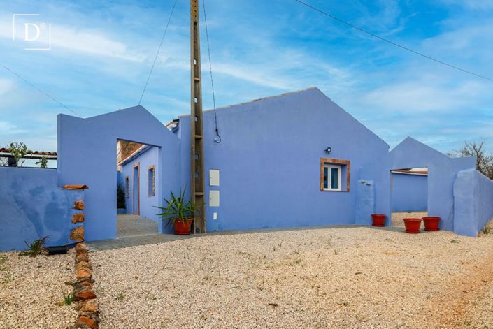 Image No.26-4 Bed Property for sale