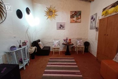 1-12446-a6143ebb3cb0547d86cbab874af8e5c603a53