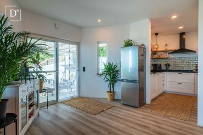 1-12453-a6143ebb3cb0547d86cbab874af8e5c603a53