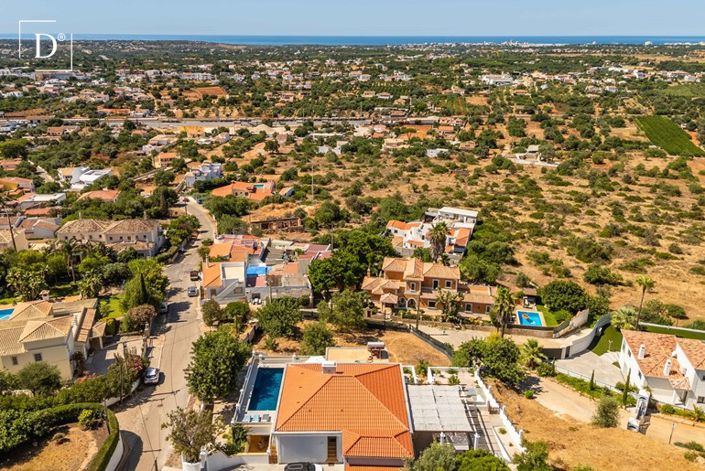 Image No.43-Villa de 4 chambres à vendre à Loule