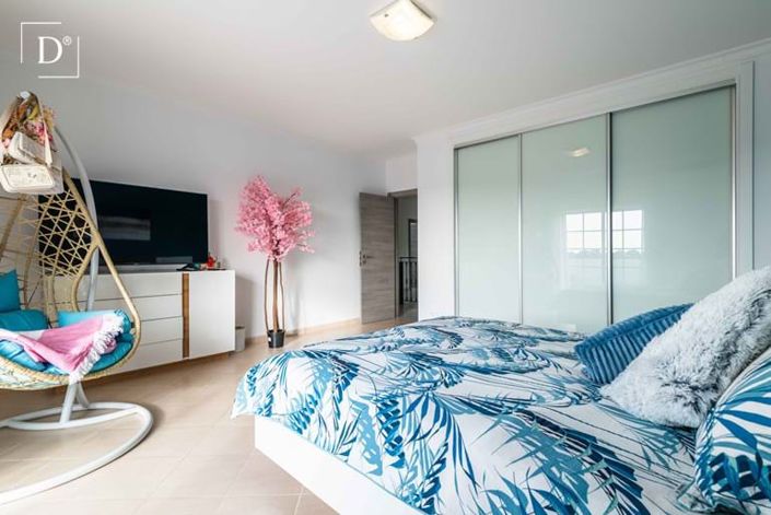 Image No.11-5 Bed Villa for sale