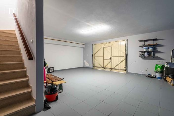 Image No.28-5 Bed Villa for sale