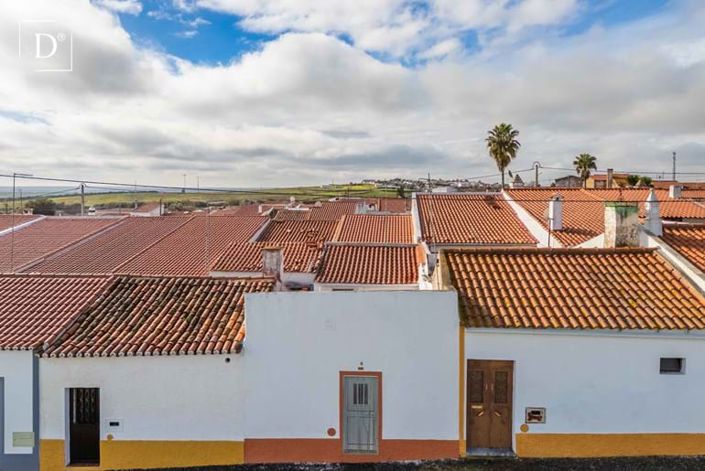 Image No.27-3 Bed Villa for sale