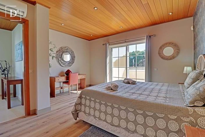 Image No.14-4 Bed Villa for sale