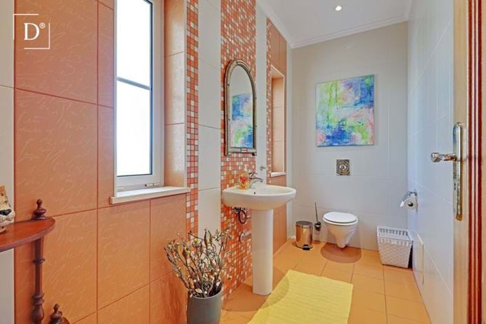 Image No.26-4 Bed Villa for sale