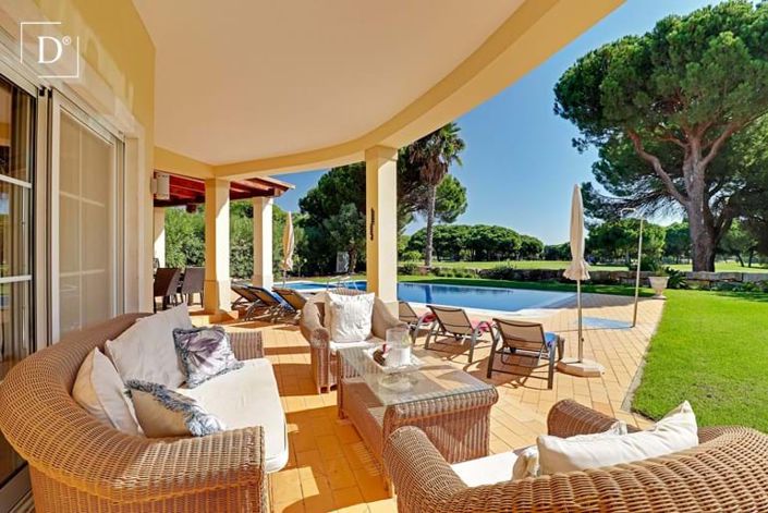 Image No.3-4 Bed Villa for sale