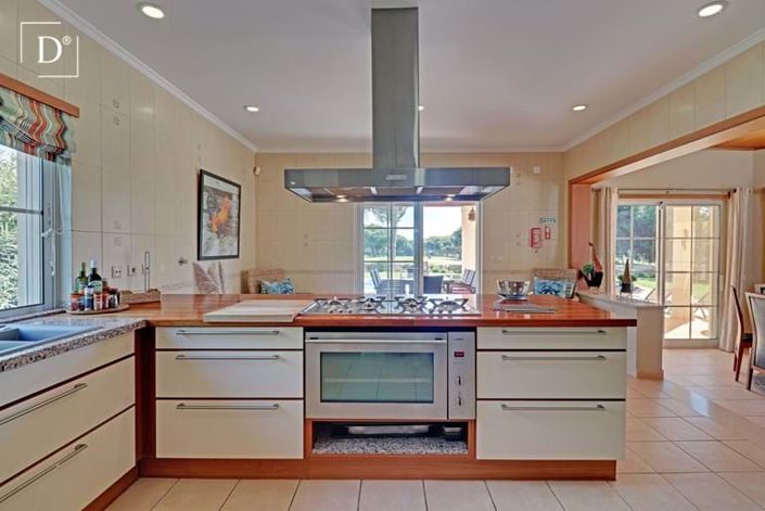 Image No.5-4 Bed Villa for sale