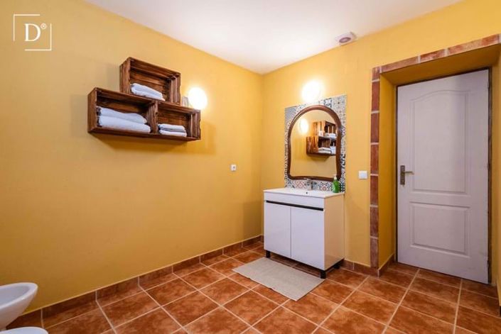 Image No.10-4 Bed Villa for sale