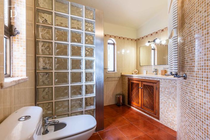 Image No.13-3 Bed Villa for sale