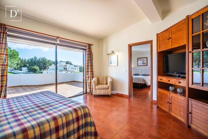 Image No.15-3 Bed Villa for sale