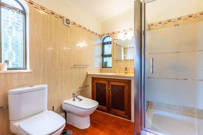 Image No.19-3 Bed Villa for sale