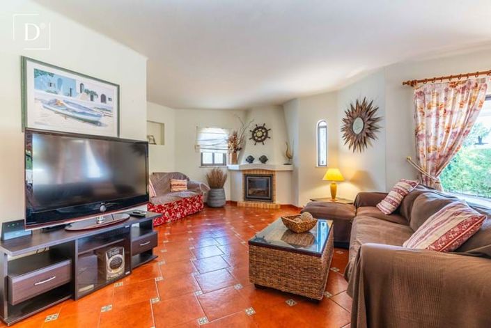 Image No.3-3 Bed Villa for sale