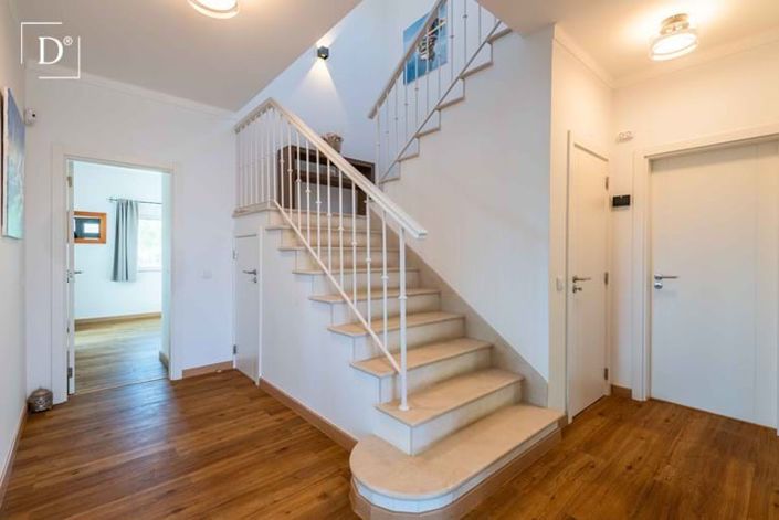 Image No.21-4 Bed Villa for sale