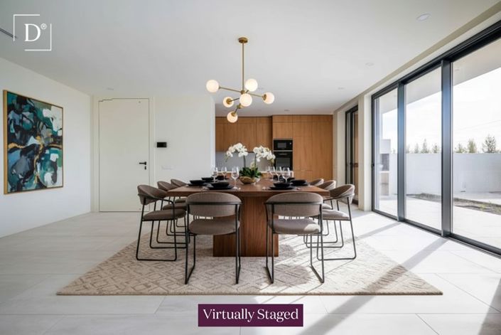 Image No.2-4 Bed Villa for sale